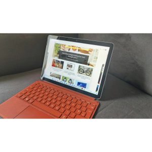 تبلت استوک مایکروسافت Surface Go با کیبورد