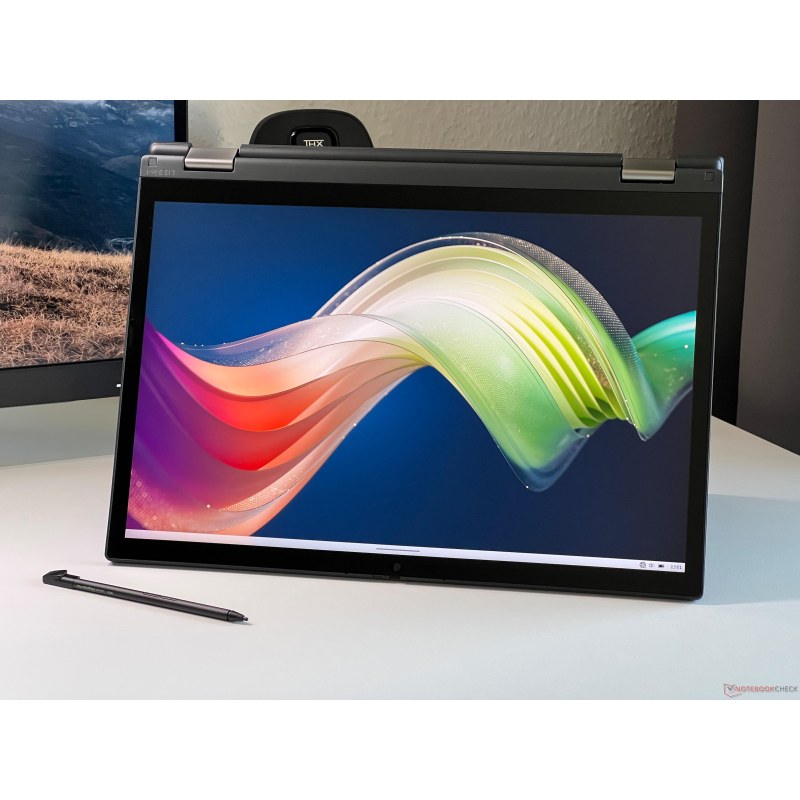 لپ تاپ استوک لنوو ThinkPad L13 Yoga — نمای عمومی